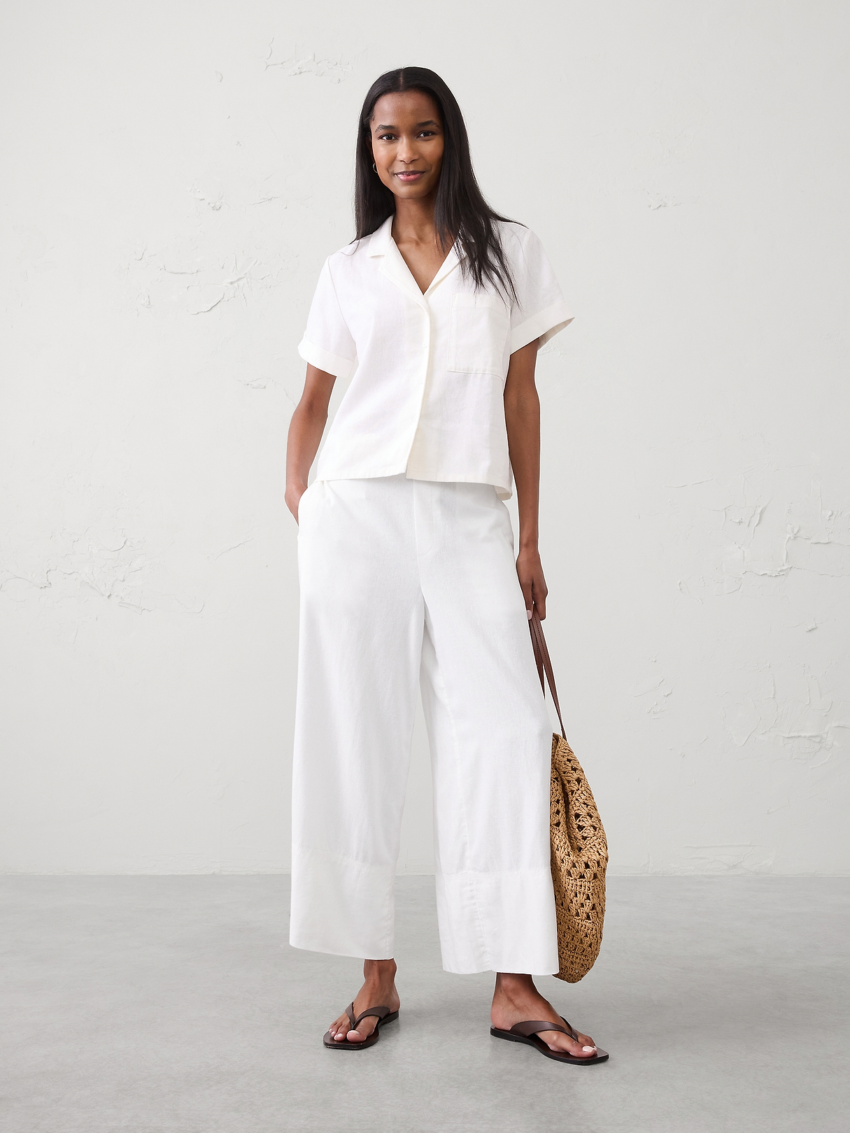 Anyday Wide-Leg High-Rise Linen-Blend Cropped Pant | Banana