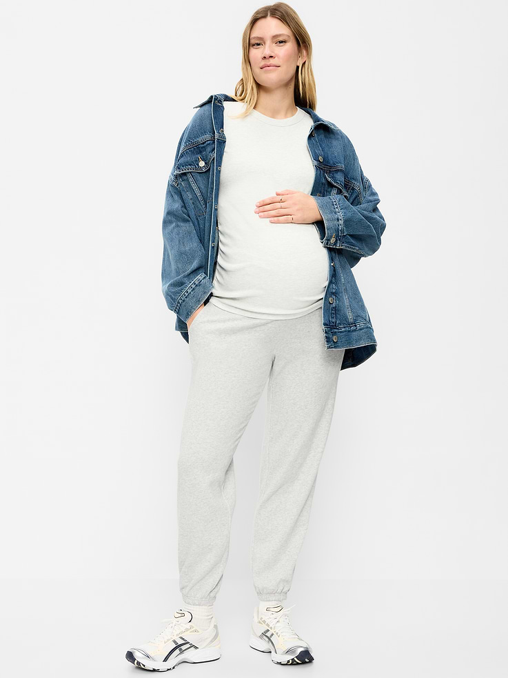 L'image numéro 1 présente Pantalon de jogging en molleton à taille rabattable de maternité
