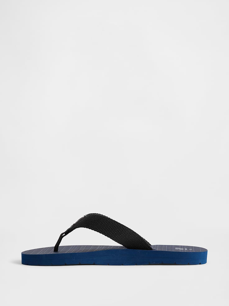 Image number 5 showing, Kids Canvas Flip Flops