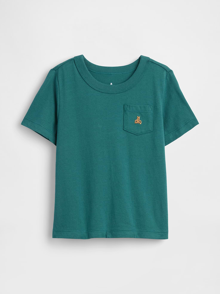 Image 1 of 2, Our favorite mix-and-match essentials go from tummy time to playtime in no time. All made with soft cotton in playful prints and bright colors., Soft cotton jersey T-shirt., Crewneck., Short sleeves., Patch pocket with embroidered Brannan Bear at chest., Made with 100% Protocol cotton verified by the U.S. Cotton Trust Protocol, a program which works with farms committed to improving their environmental footprint by minimizing water usage and improving soil health (Claim No. 10127)., This product was made in a factory that invests in gender equity and women’s empowerment through RISE. Learn more at gapinc.com/equity ., Product #877776