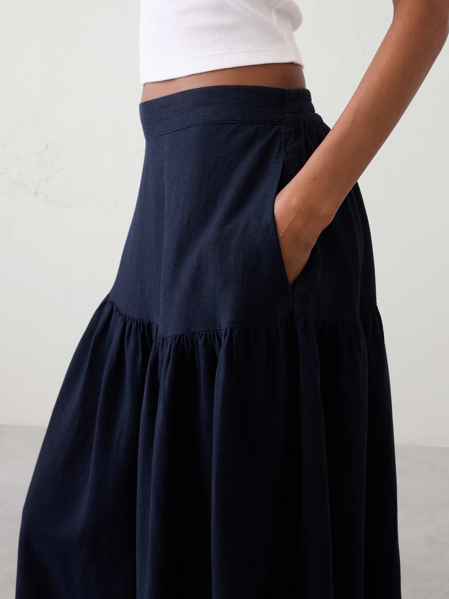 Image number 6 showing, Seersucker Tiered Midi Skirt