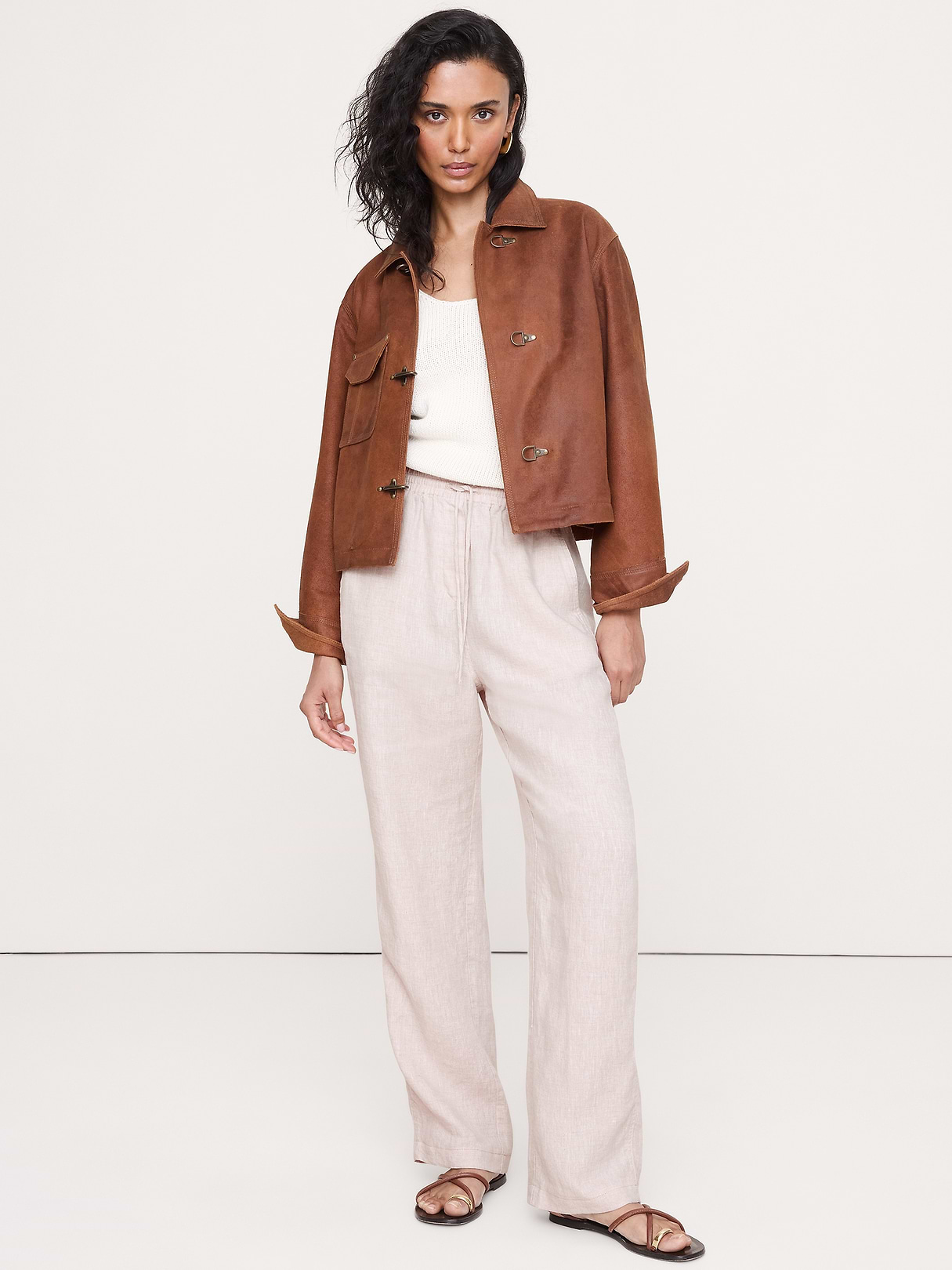 The Getaway Straight-Leg Pull-On Pant in Linen | Banana Republic