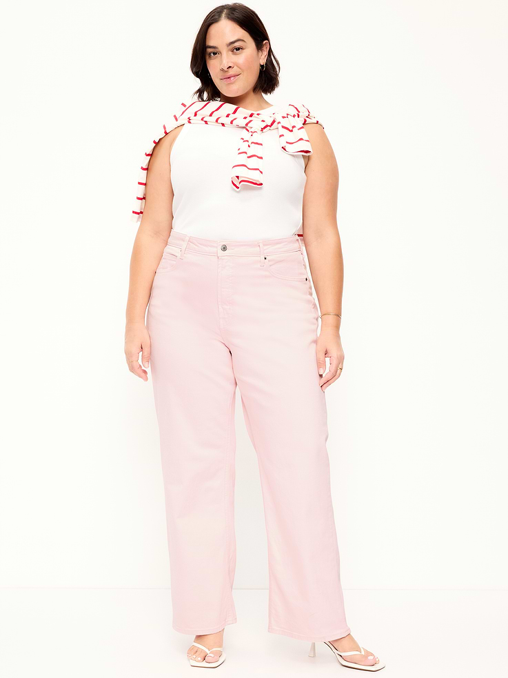 L'image numéro 9 présente Jean à jambe large et à taille très haute
