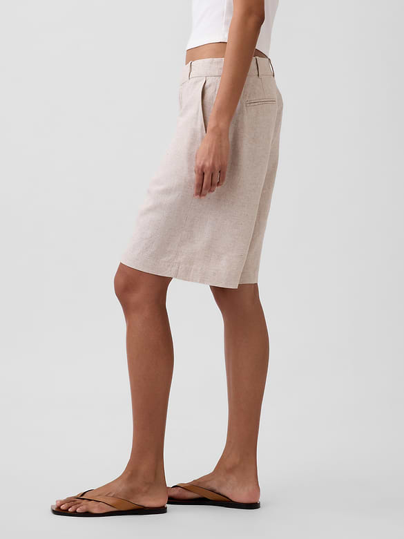 9" Low Rise Linen-Blend Trouser Shorts