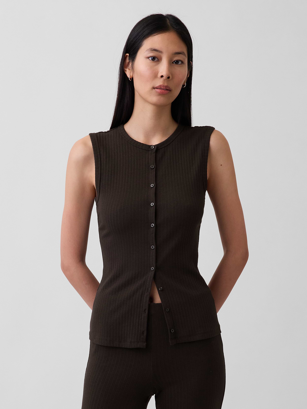 Modern Wide Rib Button-Front Top