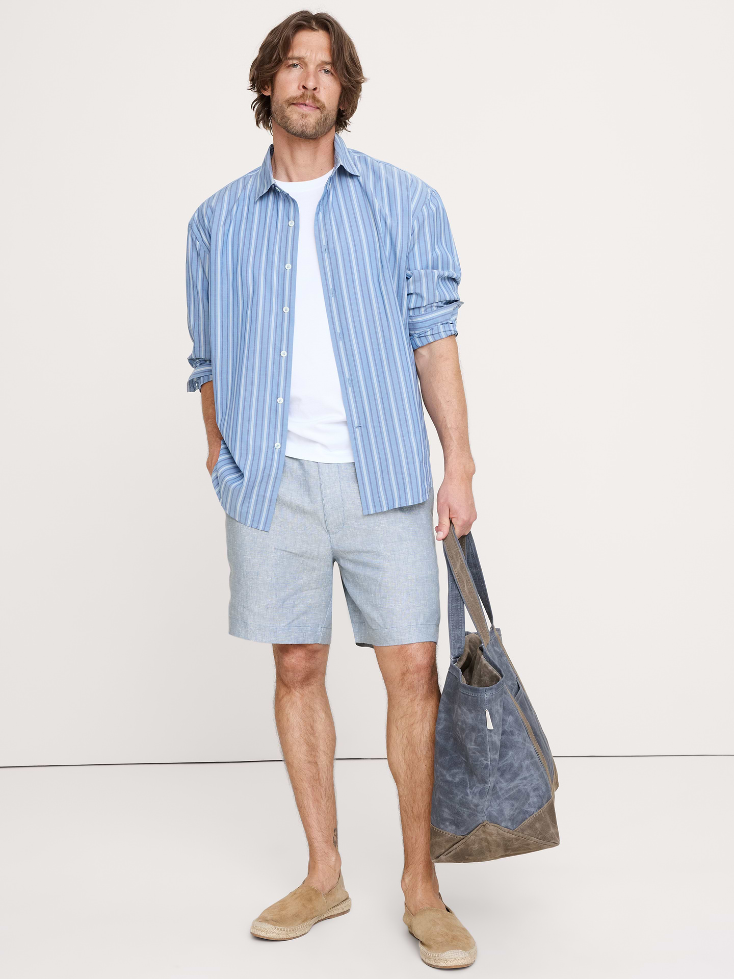 Image number 1 showing, 7" Linen Pull-On Short