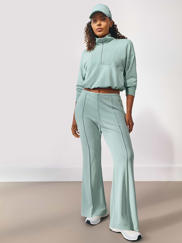 Seasoft Pintuck Mid Rise Flare Pant