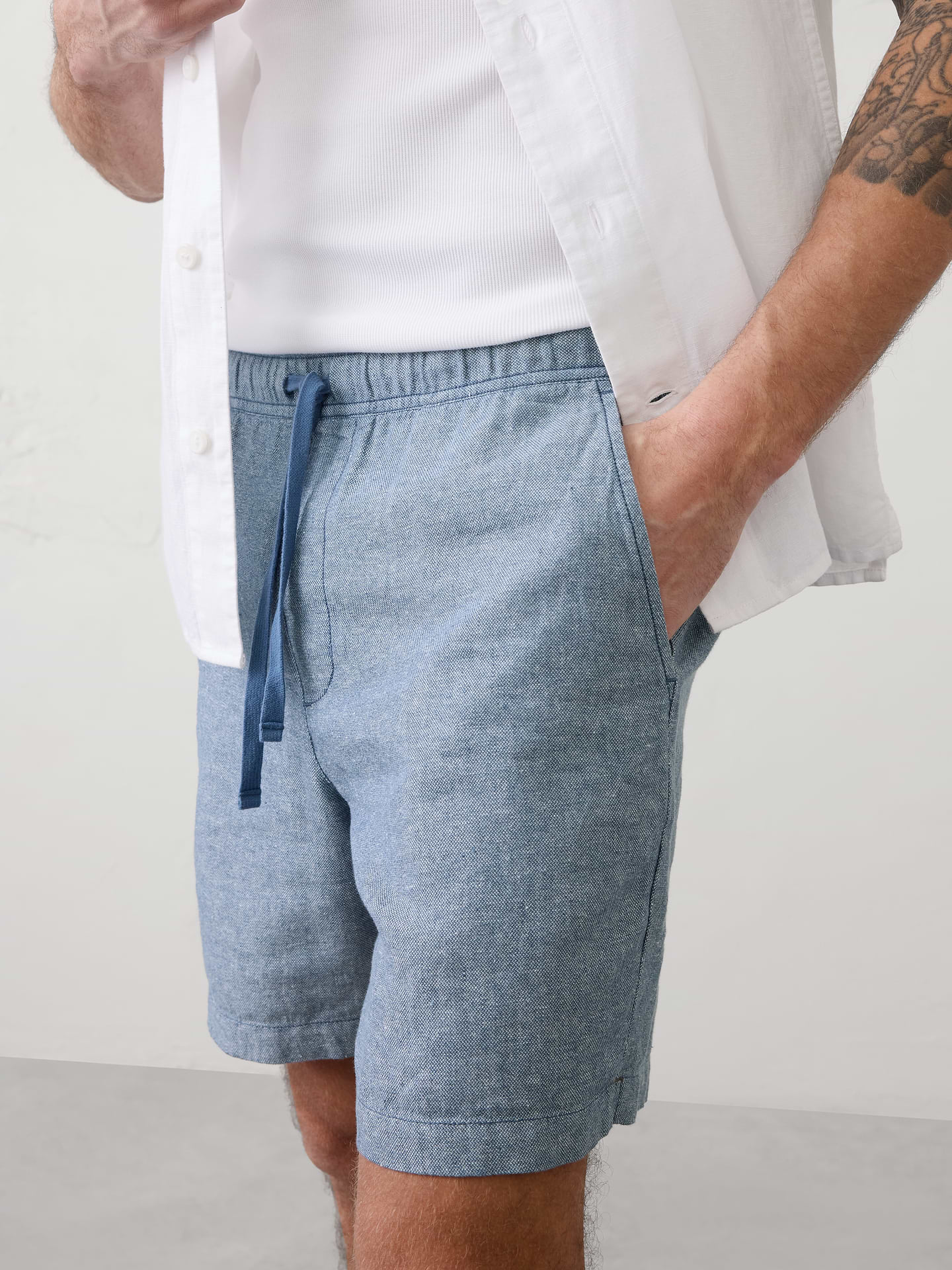 Image number 3 showing, Standard-Fit 7" Linen-Blend Deck Short