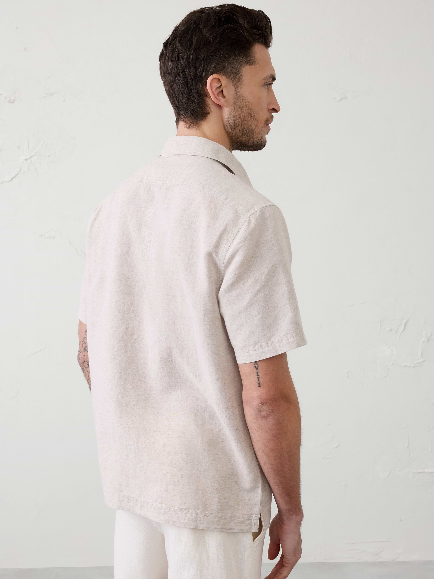 Image number 7 showing, Standard-Fit Linen-Blend Shirt