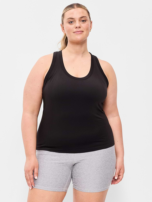Fluid Seamless Fitted Tank Top