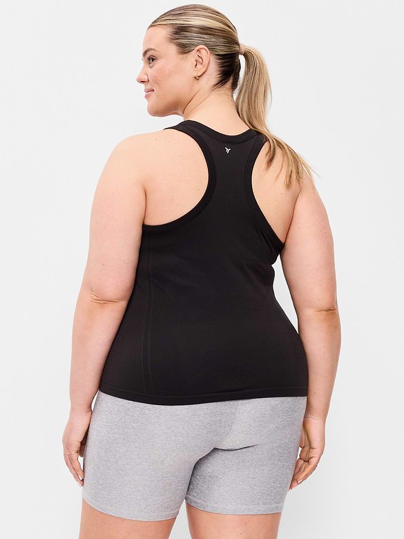 Fluid Seamless Fitted Tank Top