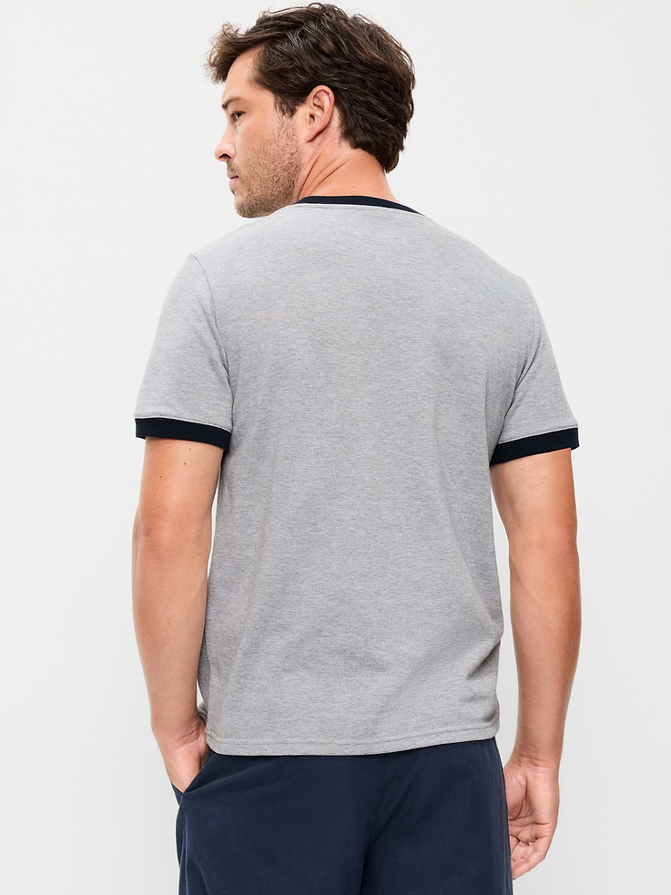 L'image numéro 2 présente T-shirt ras du cou en piqué