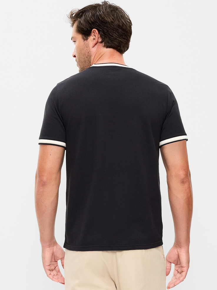 L'image numéro 2 présente T-shirt ras du cou en piqué