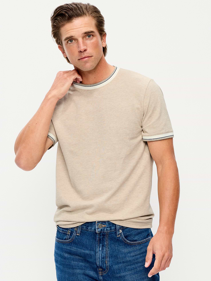 L'image numéro 1 présente T-shirt ras du cou en piqué