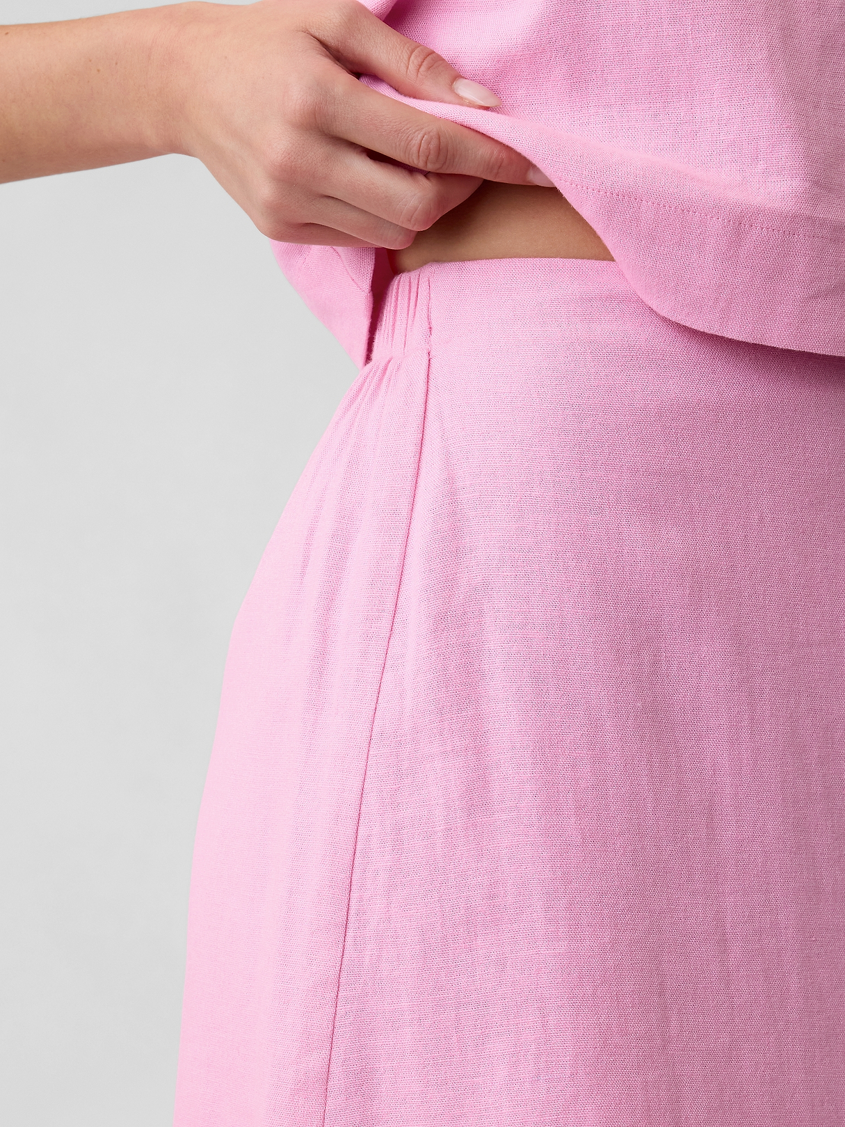 Linen-Blend Pull-On Mini Skirt | Gap Factory