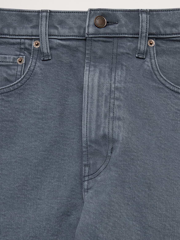 Straight Authentic Jean