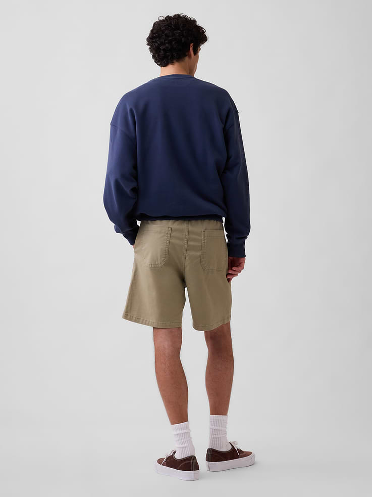 Image number 2 showing, 7" Essential Pull-On Khaki Shorts
