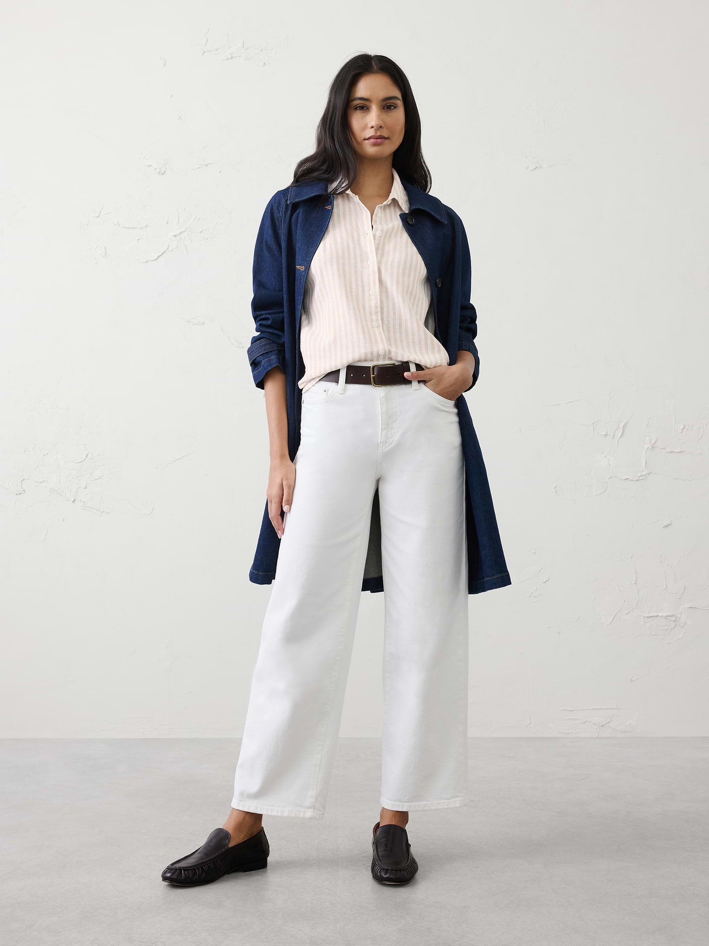 Image number 3 showing, Linen-Blend Pleated Shirt