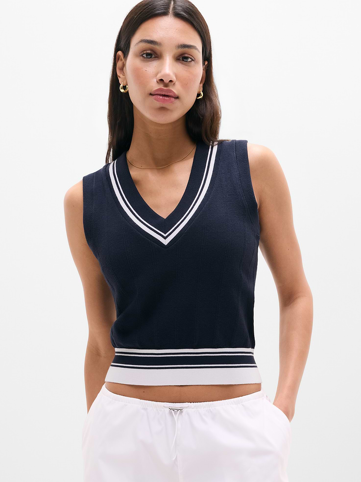 Image number 1 showing, Seamless Sweater Vest