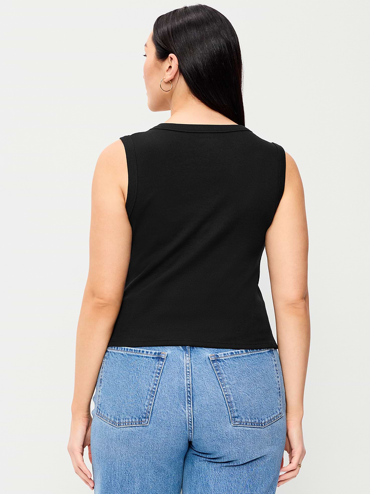 L'image numéro 6 présente Camisole courte moulante à encolure en V