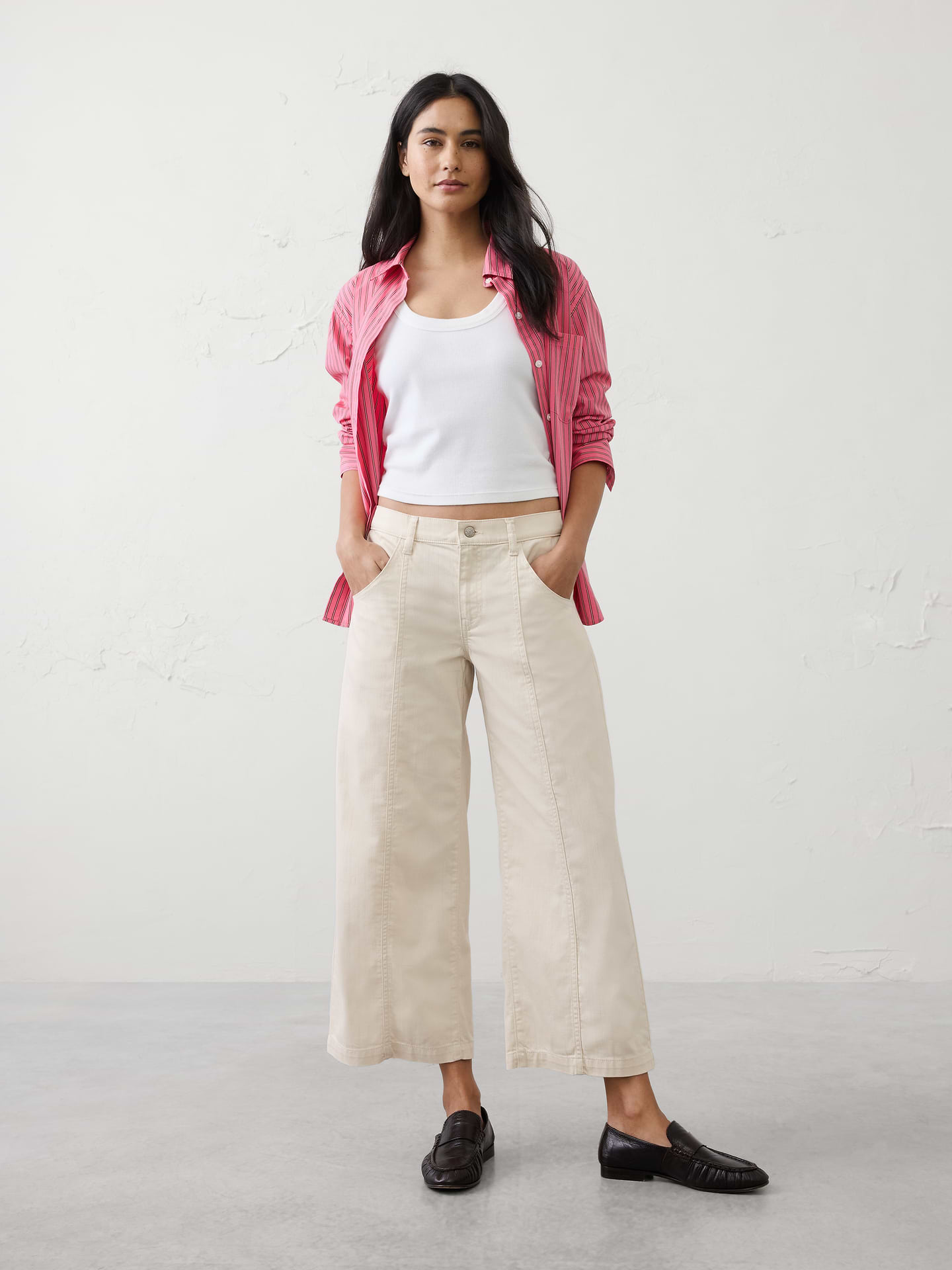 Image number 1 showing, Wide-Leg Mid-Rise Summer Weight Cropped Jean