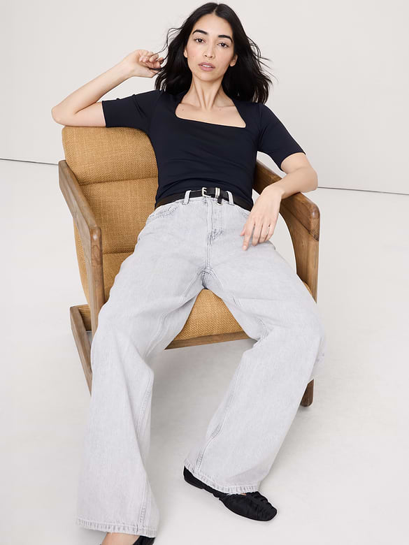 Sculpted-Stretch Square-Neck Top