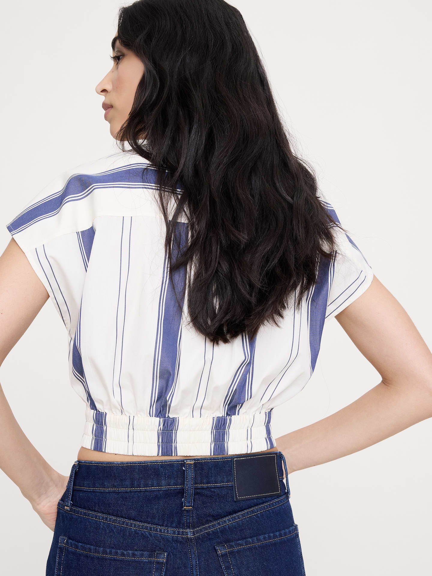 Image number 5 showing, Cotton Poplin Super-Cropped Shirt
