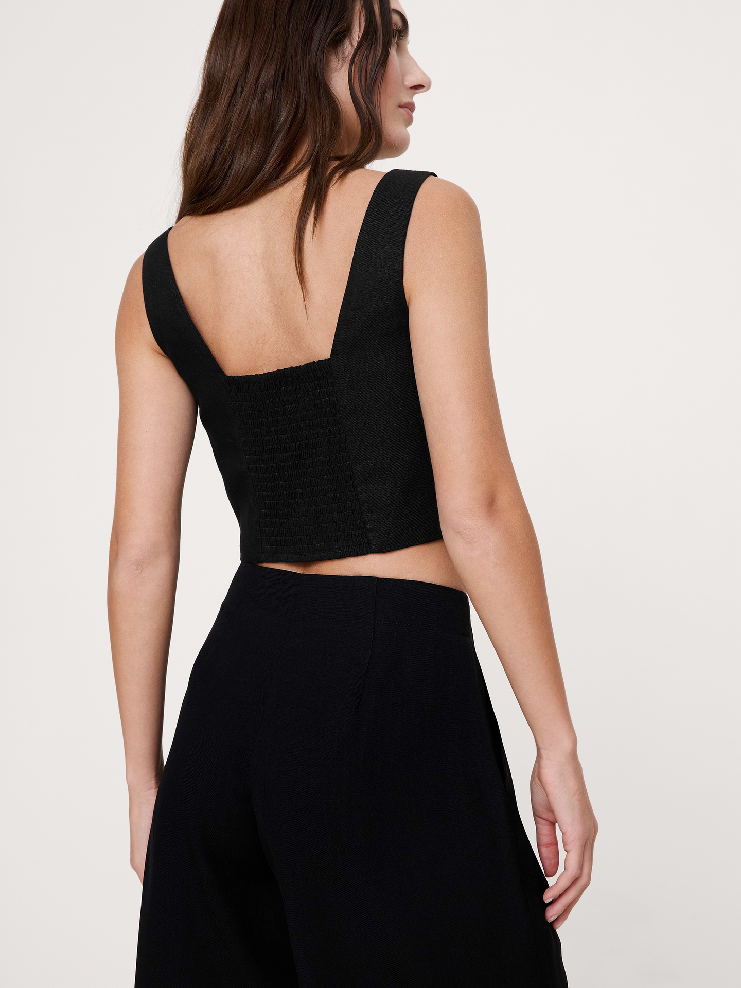 Image number 2 showing, Linen Square-Neck Cropped Tank
