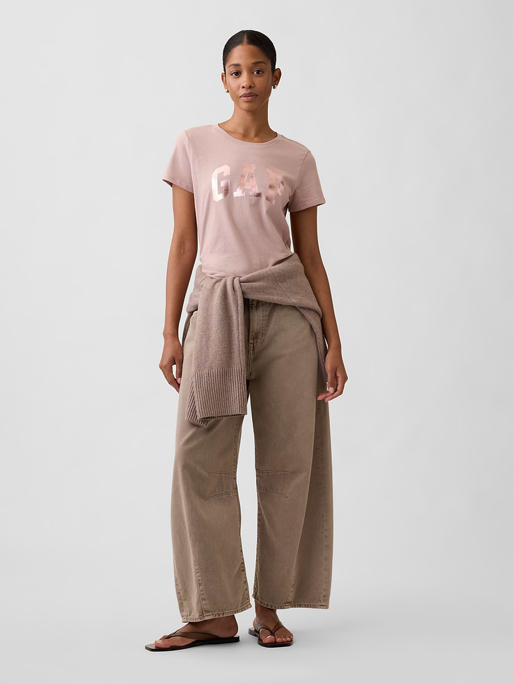 Image 3 of 5, Gap Logo T-Shirt