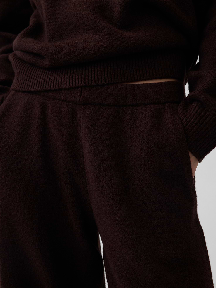 Image number 5 showing, CashSoft Baggy Joggers