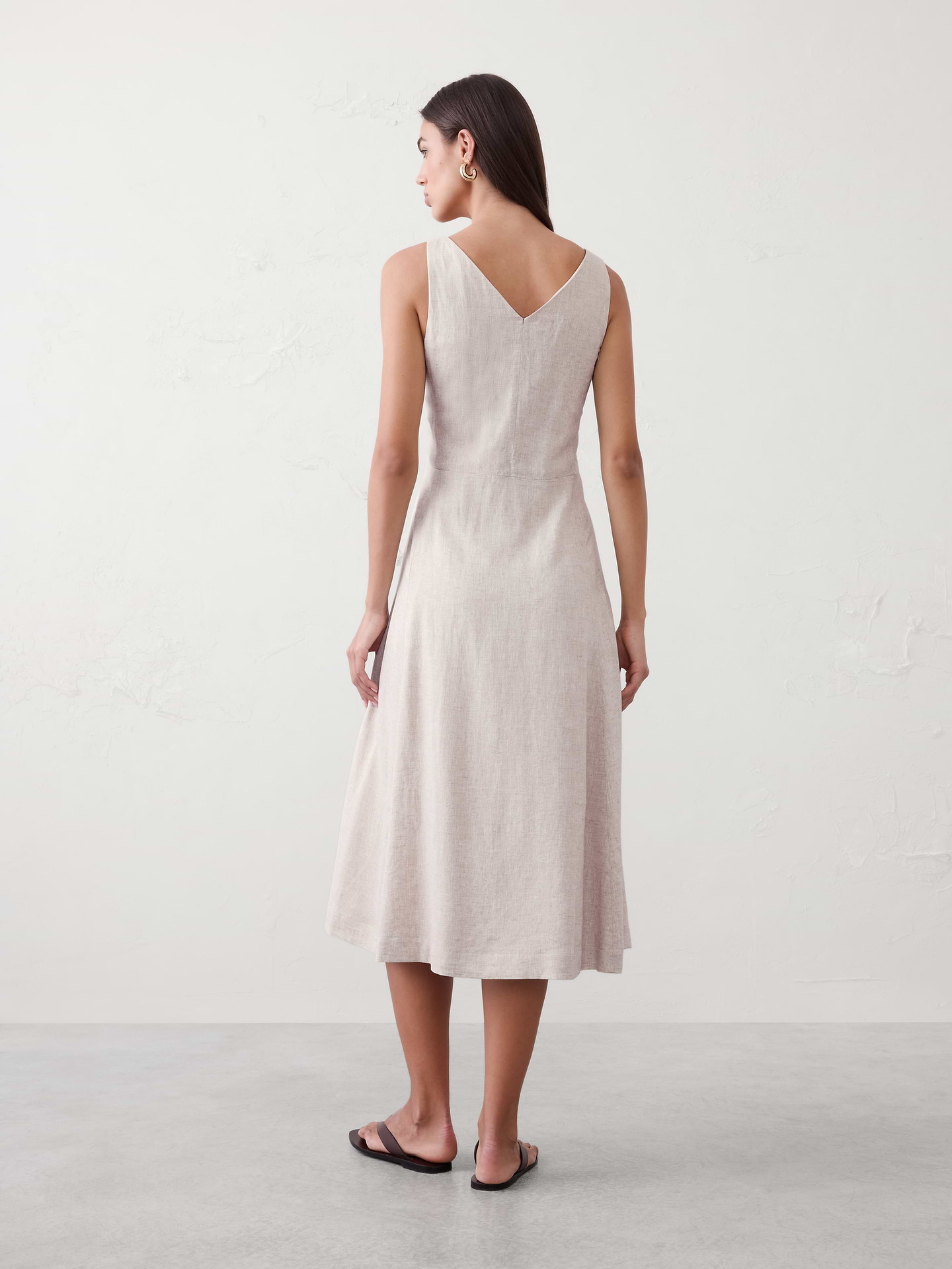 Image 2 of 4, Linen-Blend Drapey Midi Dress