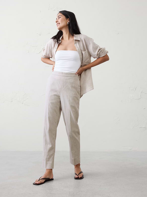 Tapered High-Rise Linen-Blend Pant