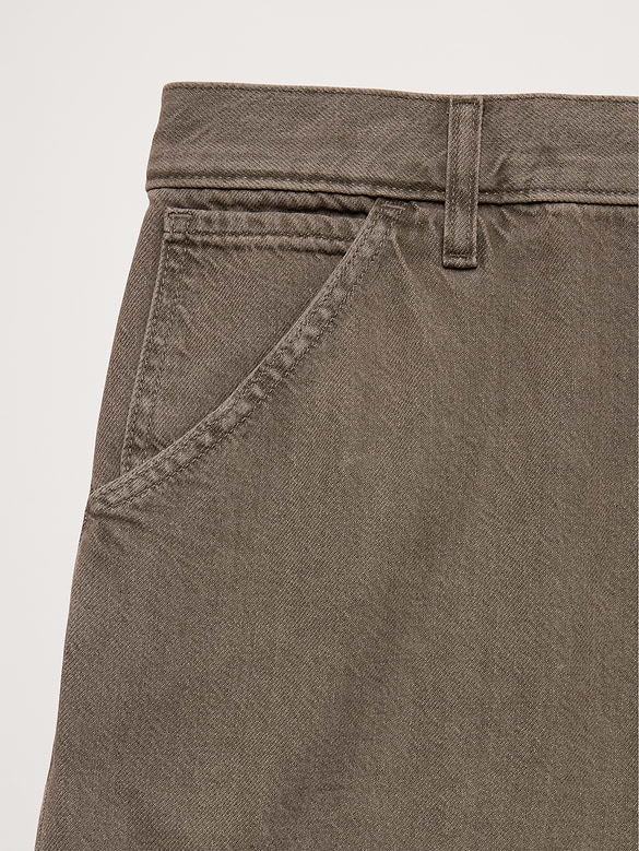 Loose Lightweight Jean