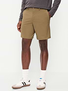 L'image numéro 1 présente Short chino Tech hybride, entrejambe de 20 cm