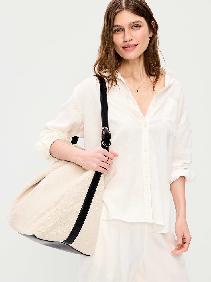 Image 2 of 7, Large Carrie Tote Bag