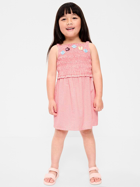 Sleeveless Sleeveless Smocked Textured Dress for Toddler Girls on clearance at Old Navy — 60% off