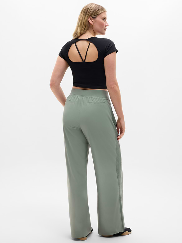 Brooklyn Mid Rise Wide Leg Pant