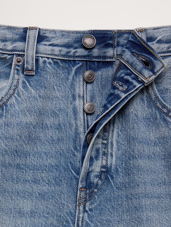 Mid-Rise Baggy-Straight Lightweight Jean