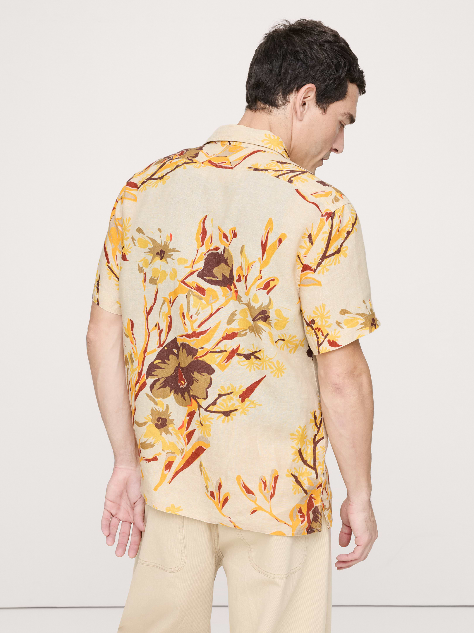 Image number 5 showing, Standard-Fit Linen Resort Shirt