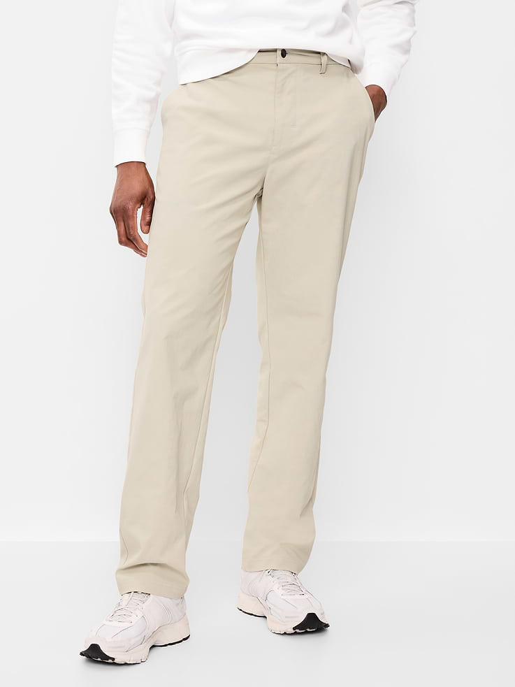 L'image numéro 1 présente Pantalon chino ample SergéTech