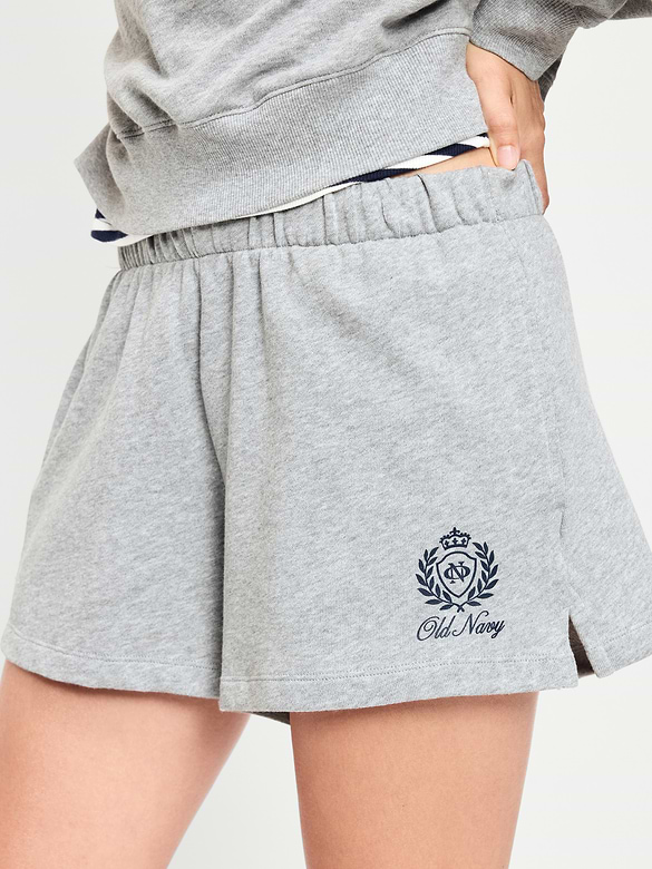 Short ample en denim à taille haute à logo, entrejambe de 7,5 cm
