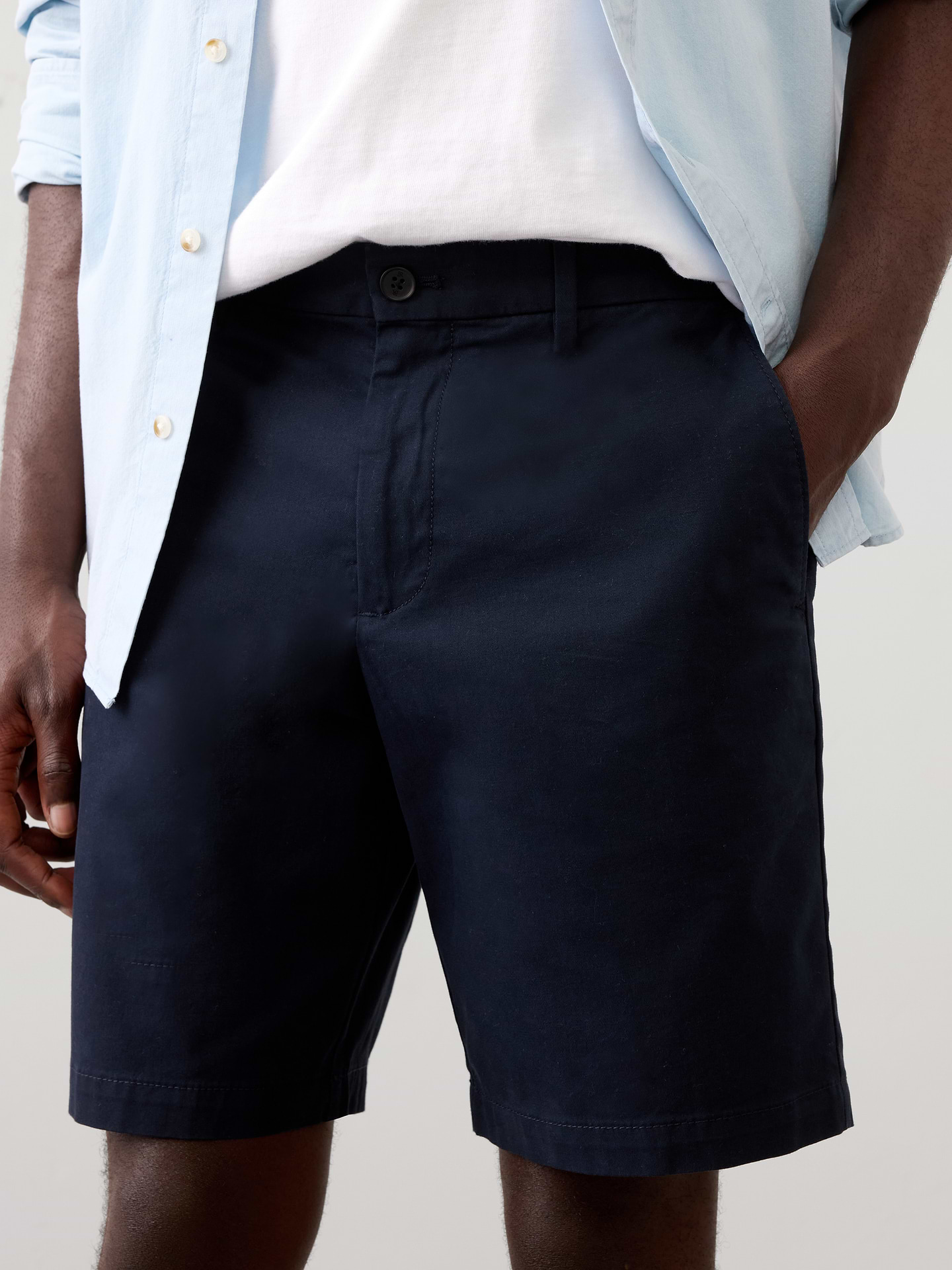 Image number 3 showing, Slim-Fit 9" Lived-In Short