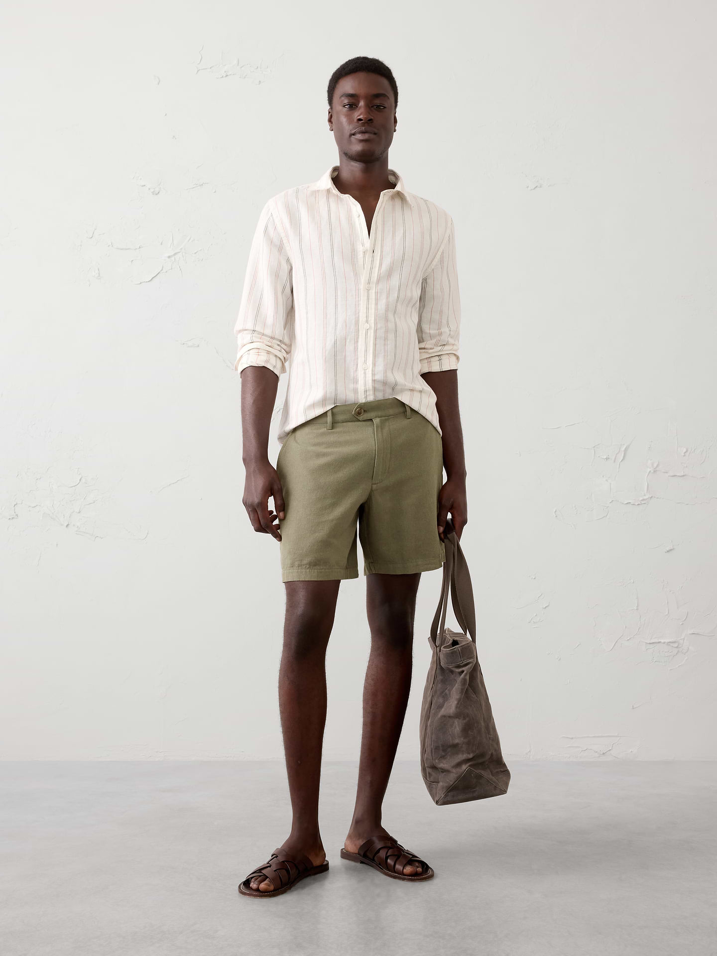 Image number 1 showing, Standard-Fit 7" Linen-Blend Short