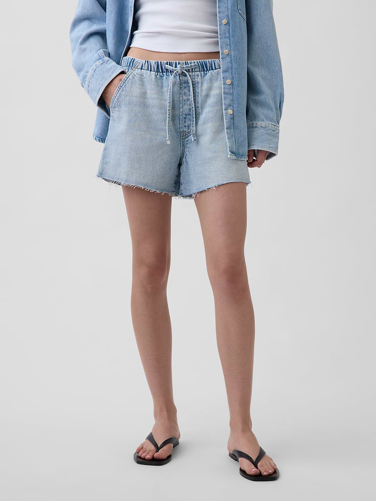 Image number 2 showing, 3.5” UltraSoft Low Slung Easy Denim Shorts
