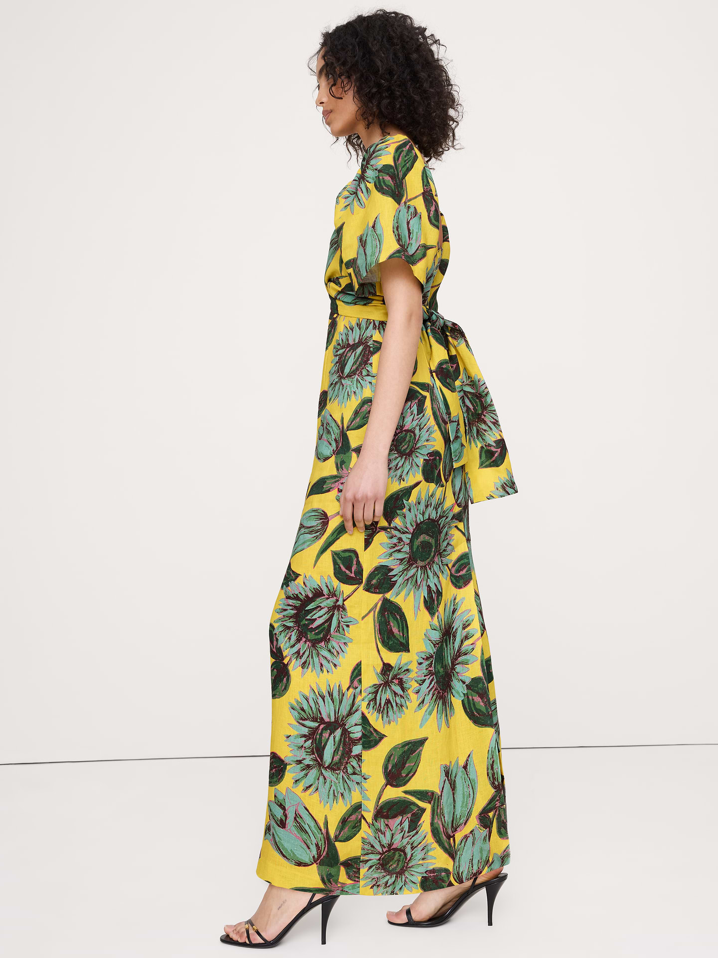 Image number 6 showing, Linen Sweetheart Maxi Dress