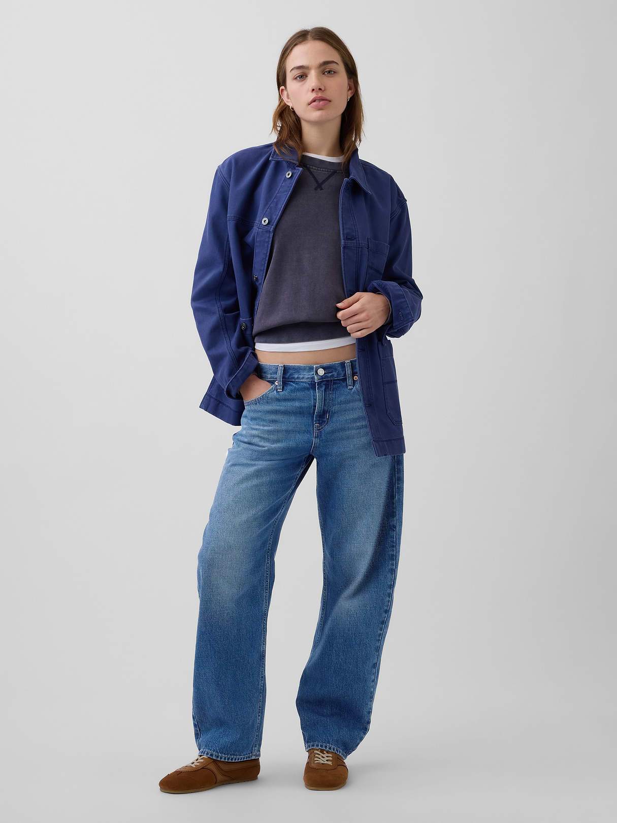 Low Rise Barrel Jeans - Medium indigo by Gap