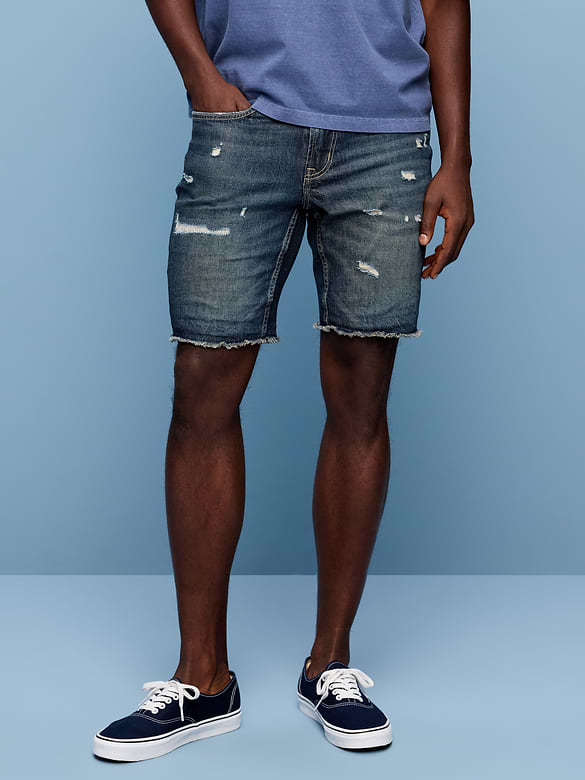 Short en denim étroit à Extensibilité intégrée (entrejambe de 23 cm)