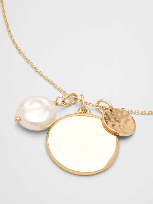 Delicate Pearl Junk Charm Necklace