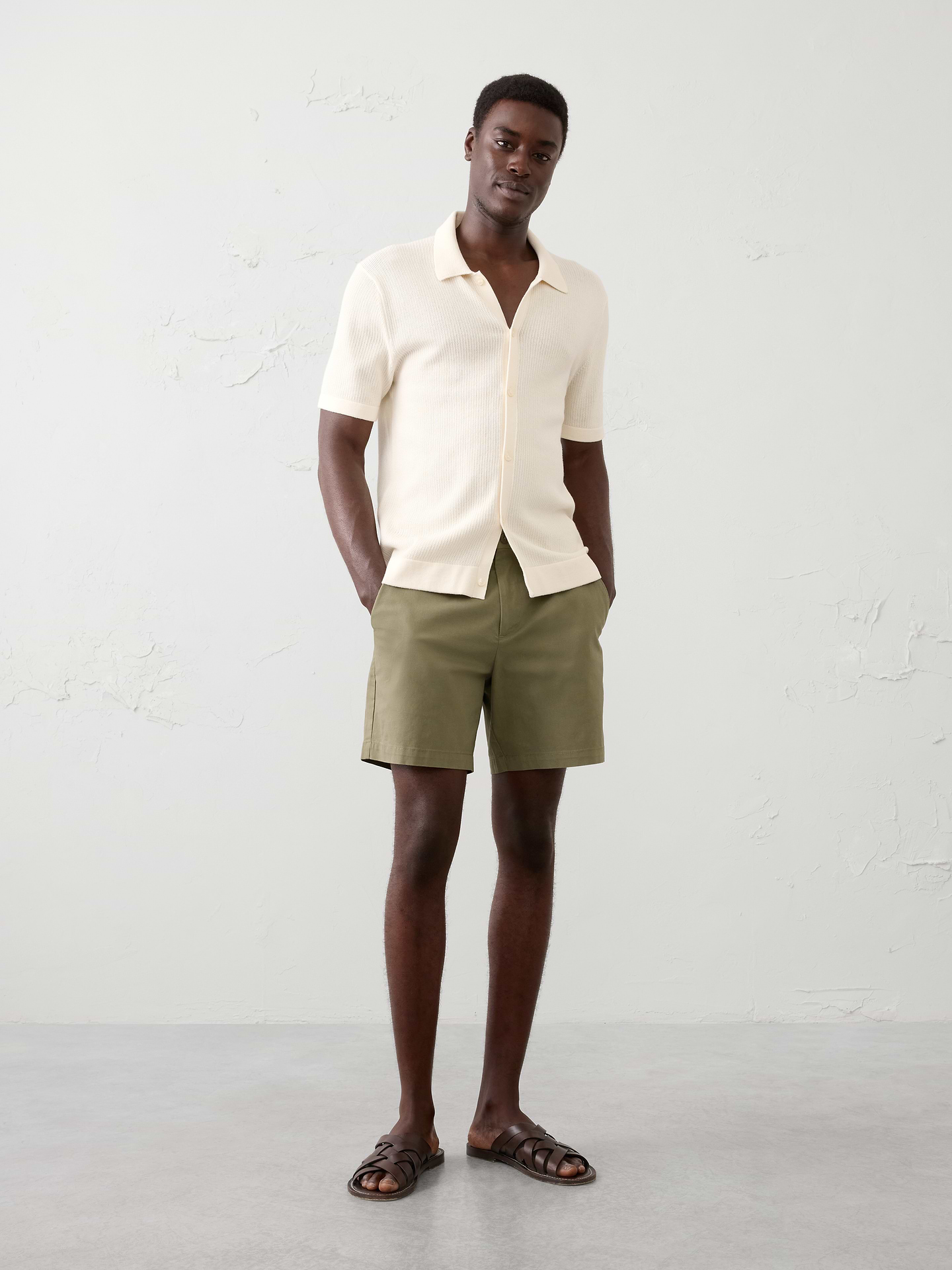 Image number 1 showing, Slim-Fit 7" Lived-In Short