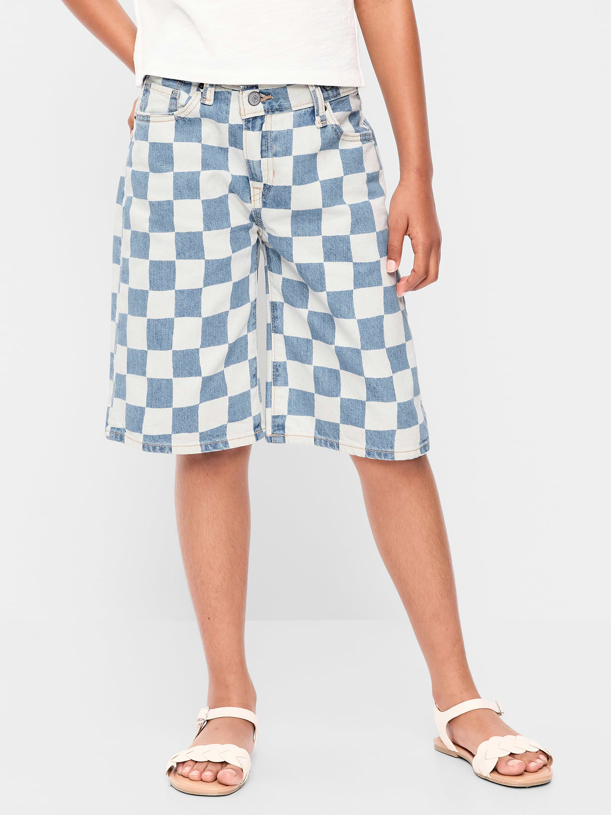 L'image numéro 1 présente Short coupe généreuse à motif à taille croisée pour fille